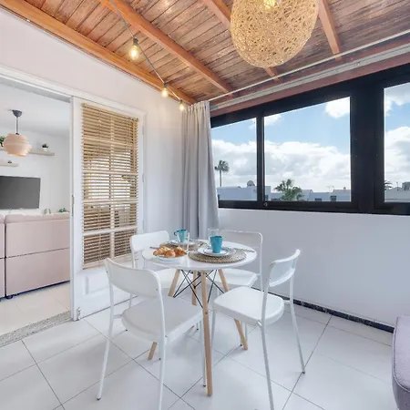 Tatil Evi Casa Atassara - 500m To The Beach, Ping-pong And Foosball By Lanzarote
