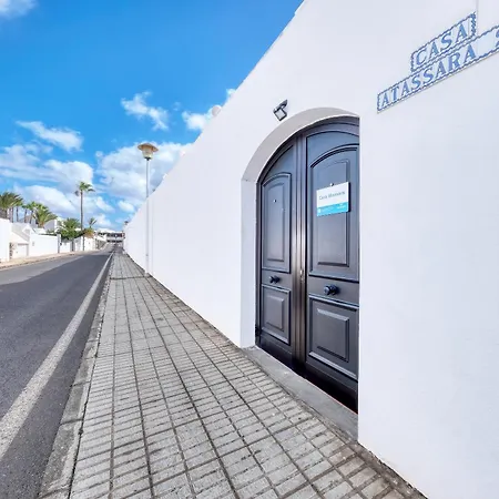 Casa Atassara - 500m To The Beach, Ping-pong And Foosball By Lanzarote Puerto del Carmen (Lanzarote)