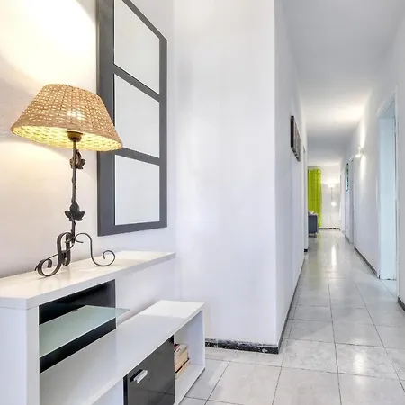 Casa Atassara - 500m To The Beach, Ping-pong And Foosball By Lanzarote