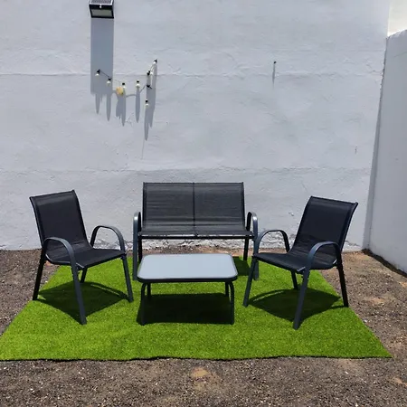 Casa Atassara - 500m To The Beach, Ping-pong And Foosball By Lanzarote Puerto del Carmen (Lanzarote)