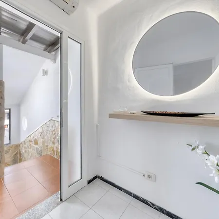 Σπίτι διακοπών Casa Atassara - 500m To The Beach, Ping-pong And Foosball By Lanzarote *
