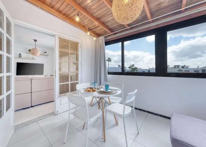 펜션 Casa Atassara - 500m To The Beach, Ping-pong And Foosball By Lanzarote